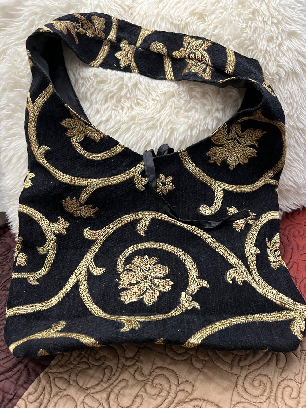 Hand Crafted Black Shoulder Bag with Gold Embroidery and Sequins NWOT - Picture 5 of 9